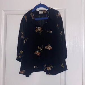 Wilfred black flowery Henrietta shirt Size M Excellent condition! (Worn once)